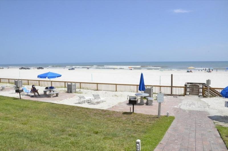 Coconut Palms Beach Resort New Smyrna Beach Extérieur photo