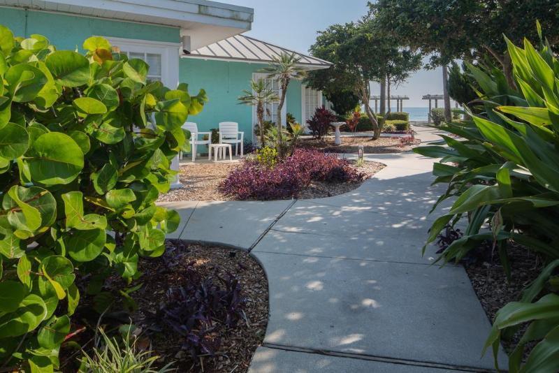 Coconut Palms Beach Resort New Smyrna Beach Extérieur photo