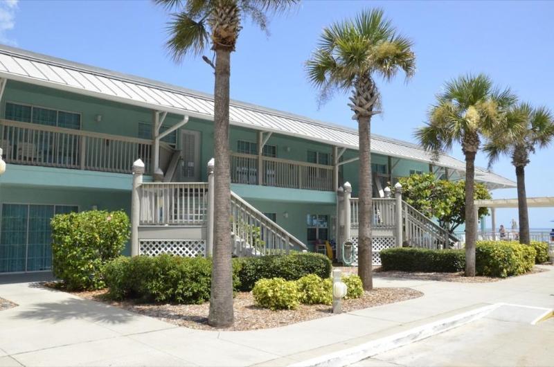 Coconut Palms Beach Resort New Smyrna Beach Extérieur photo